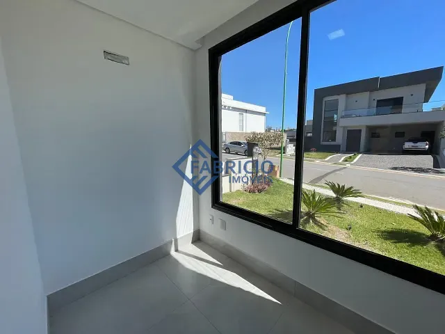 Casa com 307m² 3 quartos e 4 banheiros, à venda, no bairro Condomínio Residencial Mont’ Alcino em Valinhos