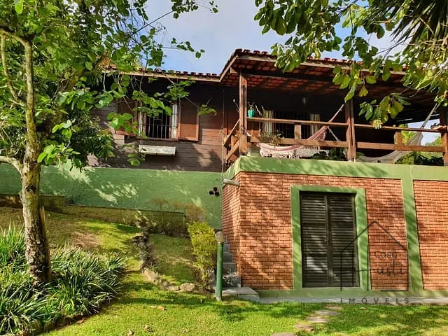 Casa com 800m² 3 quartos e 4 banheiros, à venda ou para alugar, no bairro Chácara Recanto Verde em Cotia