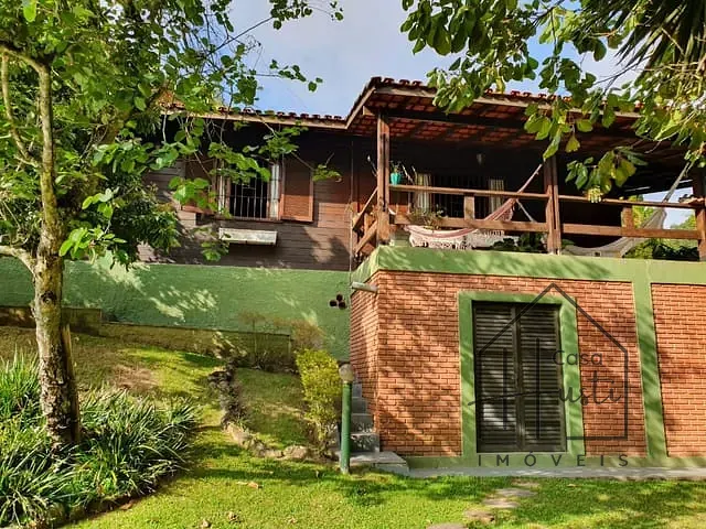 Casa com 800m² 3 quartos e 4 banheiros, à venda ou para alugar, no bairro Chácara Recanto Verde em Cotia