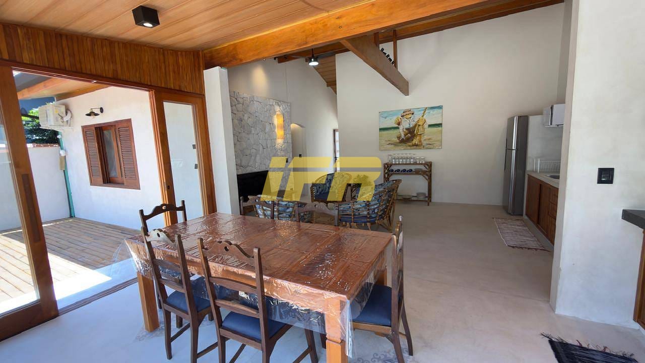 Casa, 3 quartos, 140 m² - Foto 2