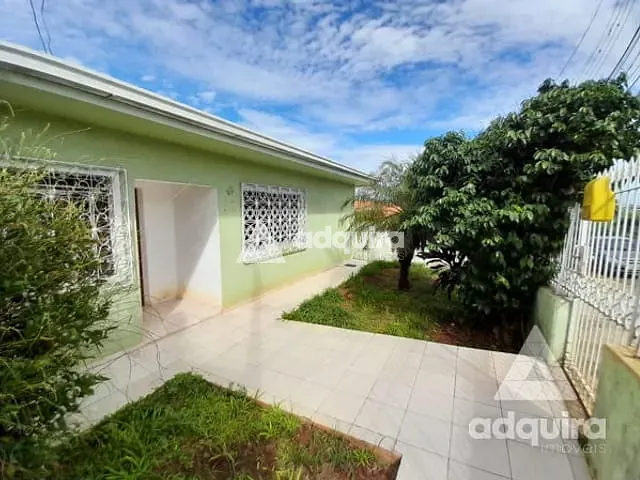 Casa com 510m² 3 quartos e 2 banheiros, à venda, no bairro Estrela em Ponta Grossa