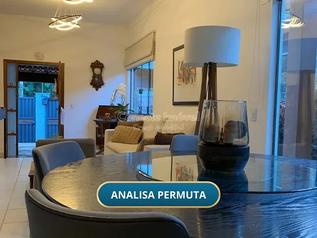 Casa com 450m² 3 quartos e 4 banheiros, à venda, no bairro Estância das Flores em Jaguariúna