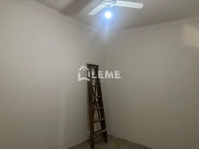 Casa com 200m² 3 quartos e 2 banheiros, à venda, no bairro Jardim Santa Cecília em Mococa