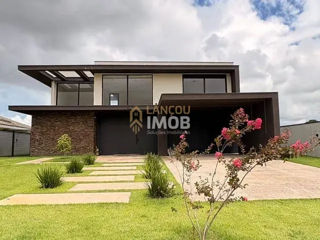 Casa com 404m² 4 quartos e 4 banheiros, à venda, no bairro Centro em Cabreúva