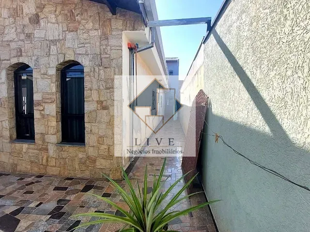Casa com 275m² 5 quartos e 3 banheiros, à venda, no bairro Cidade Nova em Santa Bárbara D'Oeste