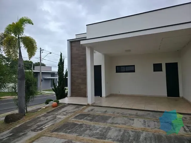Casa com 192m² 3 quartos e 2 banheiros, à venda ou para alugar, no bairro Loteamento Terras de São Pedro e São Paulo em Salto