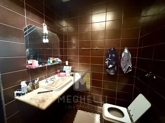 Casa com 330m² 3 quartos e 5 banheiros, à venda, no bairro Dom Camilo em Serrana