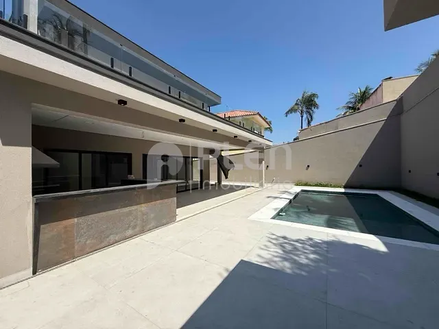 Casa com 520m² 4 quartos e 6 banheiros, à venda, no bairro Alphaville em Santana de Parnaíba