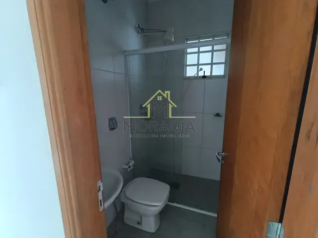 Casa com 150m² 3 quartos e 2 banheiros, para alugar, no bairro Jardim Aviacao em Guaxupé