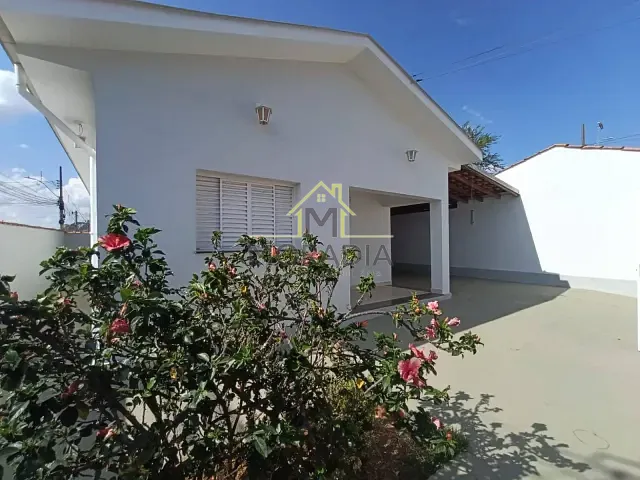 Casa com 150m² 3 quartos e 2 banheiros, para alugar, no bairro Jardim Aviacao em Guaxupé