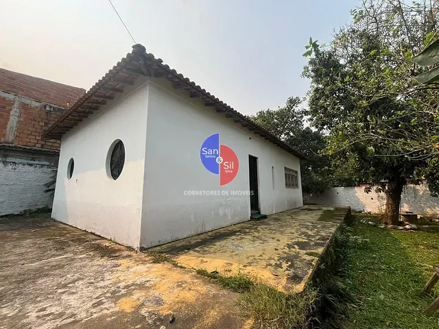 Casa com 742m² 3 quartos e 2 banheiros, à venda, no bairro Iconha em Guapimirim