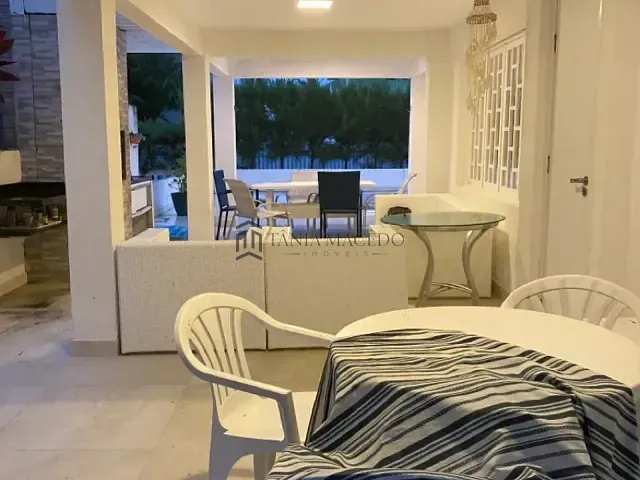 Casa 5 quartos e 5 banheiros, à venda, no bairro Porto de Galinhas em Ipojuca