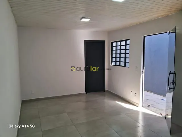 Casa 2 quartos e 1 banheiro, à venda, no bairro Jardim Ivone em Bauru