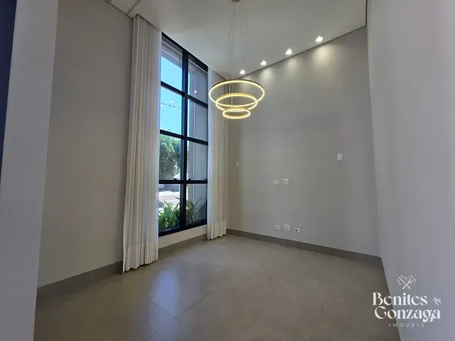 Casa 3 quartos e 4 banheiros, à venda, no bairro Jardim Novo Horizonte em Maringá