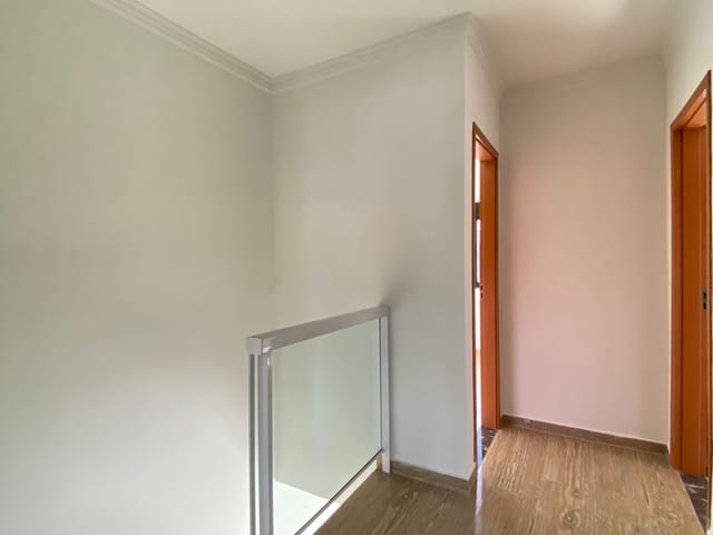 Casa com 100m² 3 quartos e 3 banheiros, à venda, no bairro Boa Vista em Ponta Grossa
