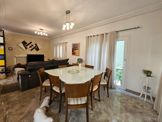Casa 4 quartos e 5 banheiros, à venda, no bairro Cidade Parquelandia em Mogi das Cruzes
