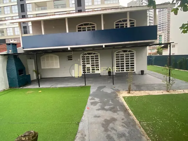 Casa com 495m², para alugar, no bairro pereque em Porto Belo