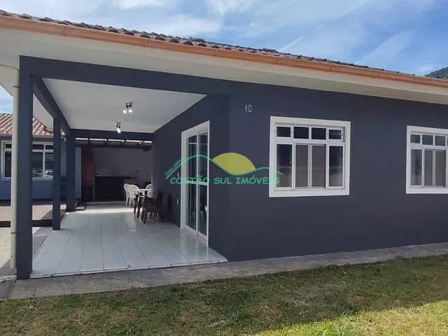 Casa 3 quartos e 2 banheiros, à venda, no bairro Ribeirão da Ilha em Florianópolis
