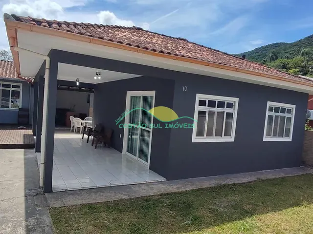 Casa 3 quartos e 2 banheiros, à venda, no bairro Ribeirão da Ilha em Florianópolis