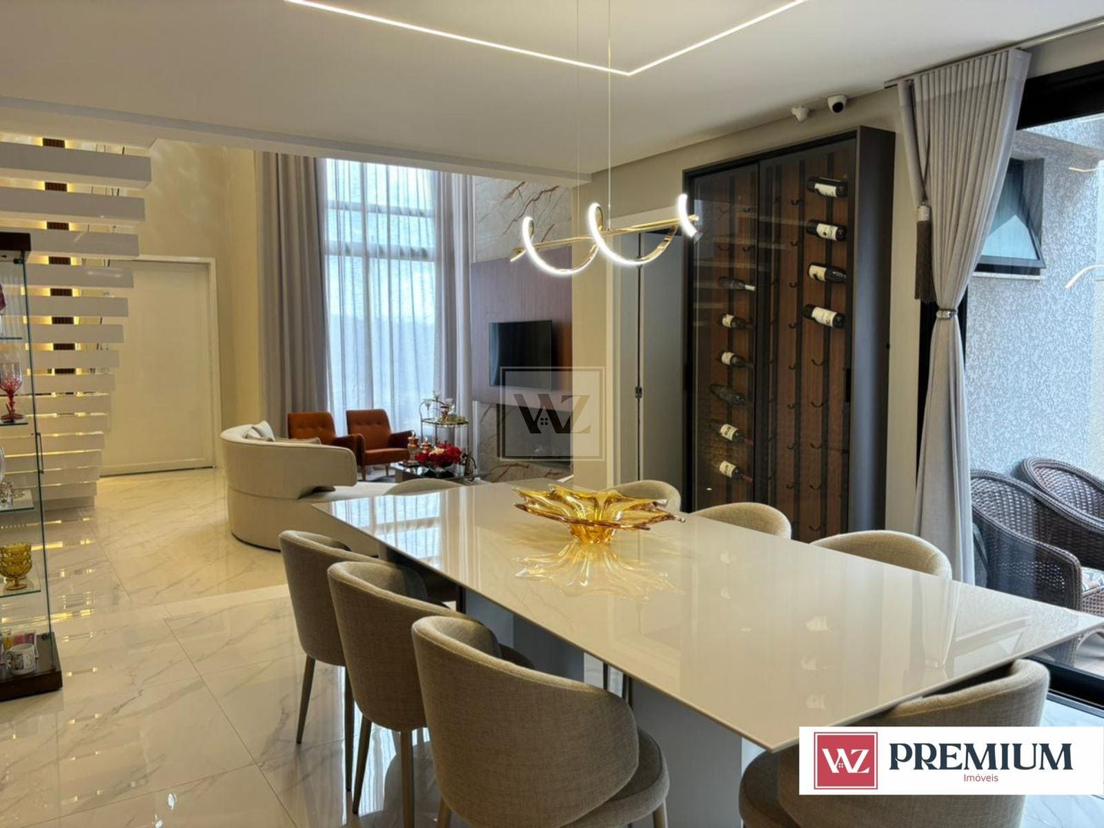 Casa à venda com 4 quartos, 362m² - Foto 7