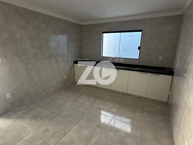 Casa com 180m² 2 quartos e 2 banheiros, à venda, no bairro Parque Santa Edwiges em Bauru