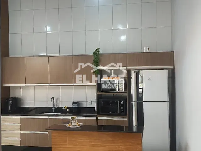 Casa 2 quartos e 1 banheiro, à venda, no bairro Jardim Imperial em Cuiabá