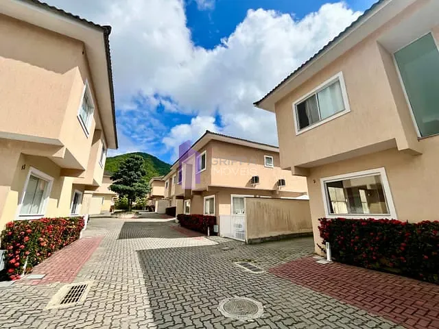 Casa com 108m² 2 quartos e 3 banheiros, à venda, no bairro Engenho do Mato em Niterói