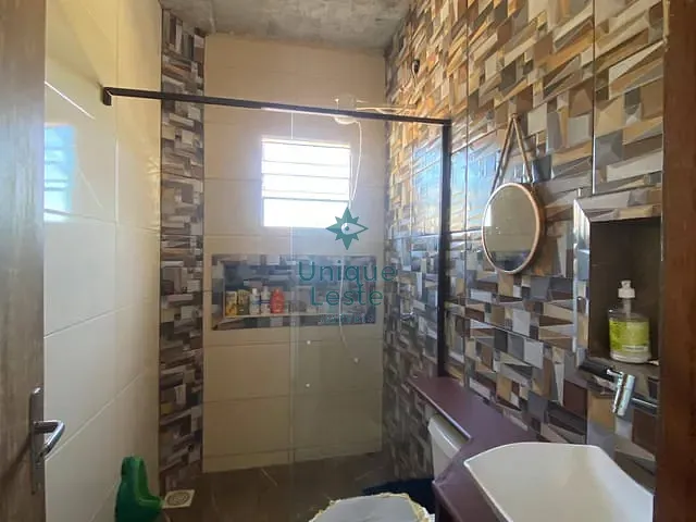 Casa 2 quartos e 1 banheiro, à venda, no bairro Jardim Vitória em Belo Horizonte