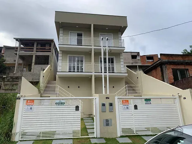 Casa 3 quartos e 2 banheiros, à venda, no bairro Recanto Vista Alegre em Cotia