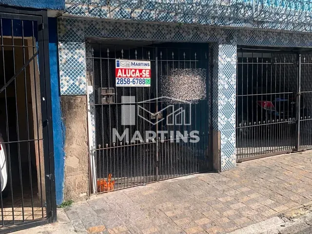 Casa com 30m² 1 quarto e 1 banheiro, para alugar, no bairro Jardim Saporito em Taboão da Serra