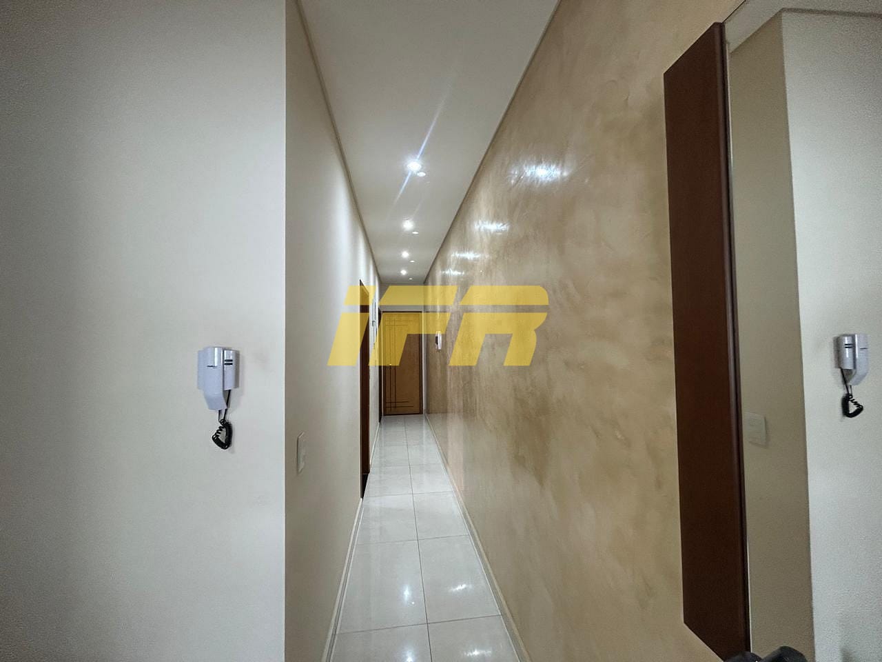 Casa, 4 quartos, 250 m² - Foto 4