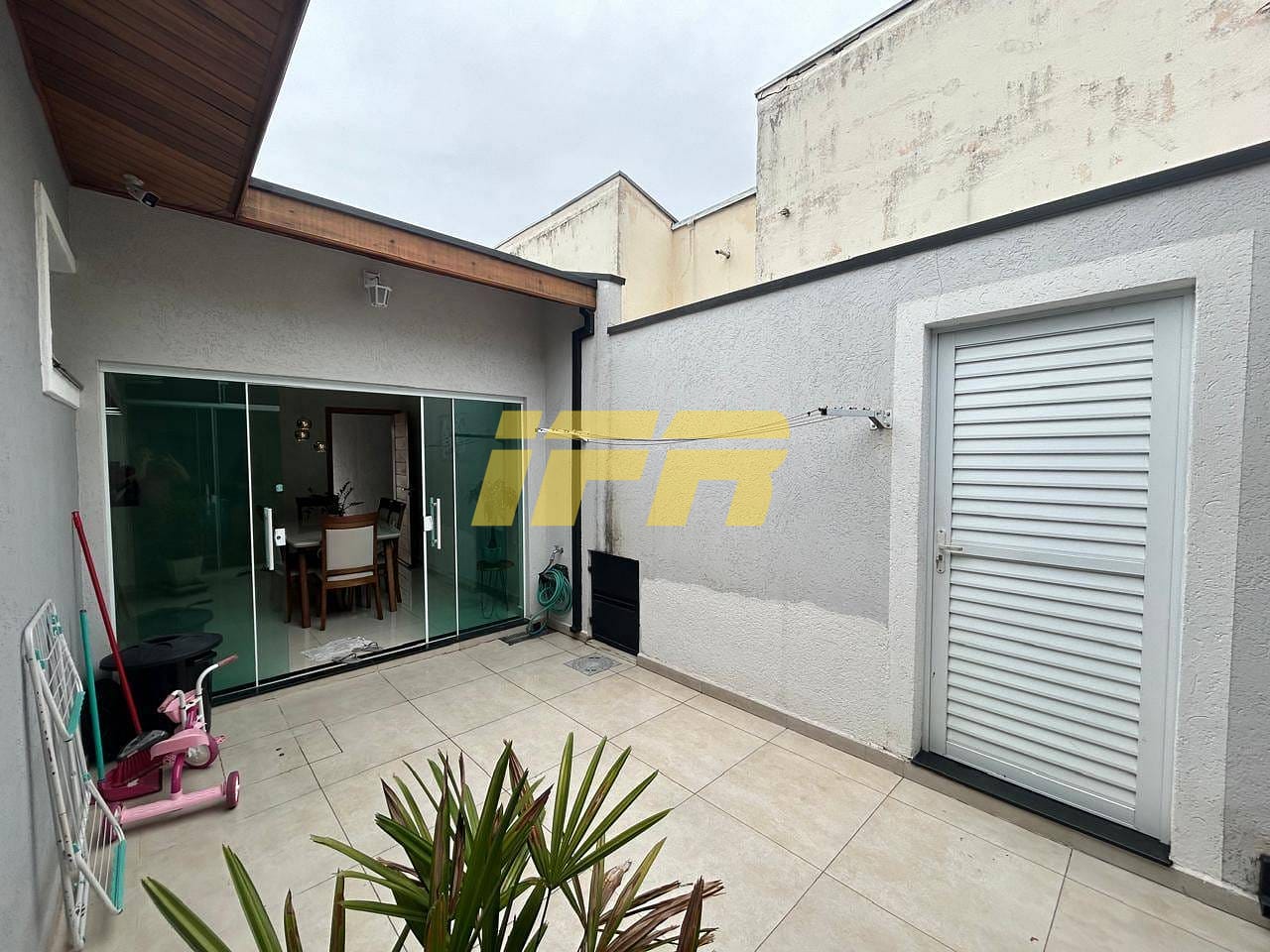 Casa, 4 quartos, 250 m² - Foto 21