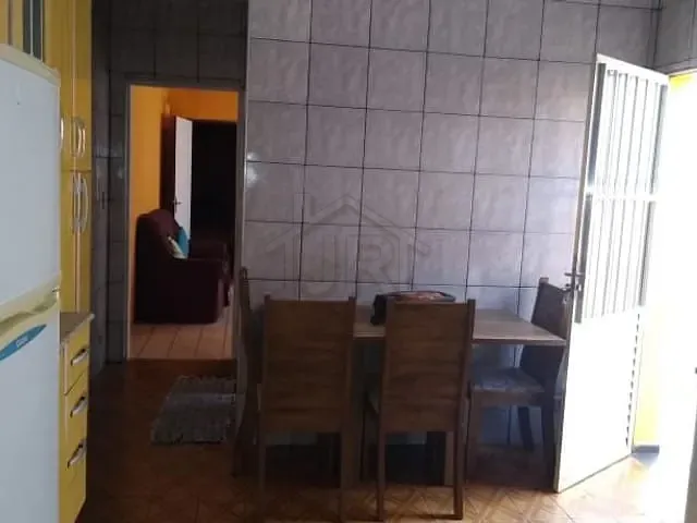 Casa com 144m² 2 quartos e 1 banheiro, à venda, no bairro Alto da Boa Vista em Mauá