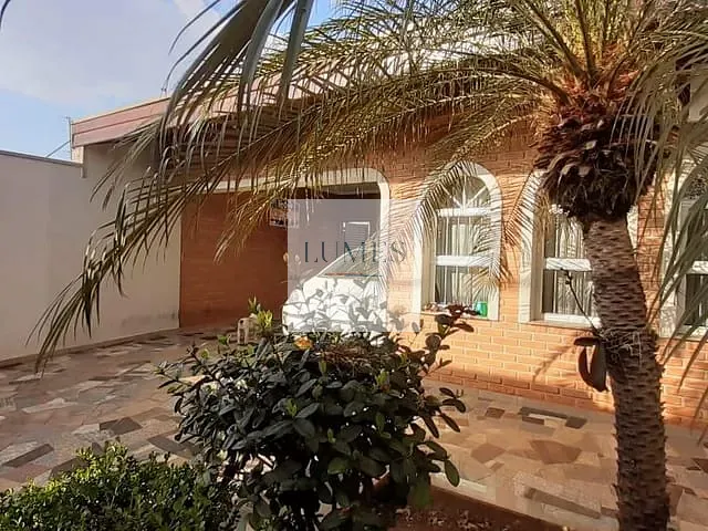 Casa 3 quartos e 3 banheiros, à venda, no bairro Parque Novo Mundo em Americana