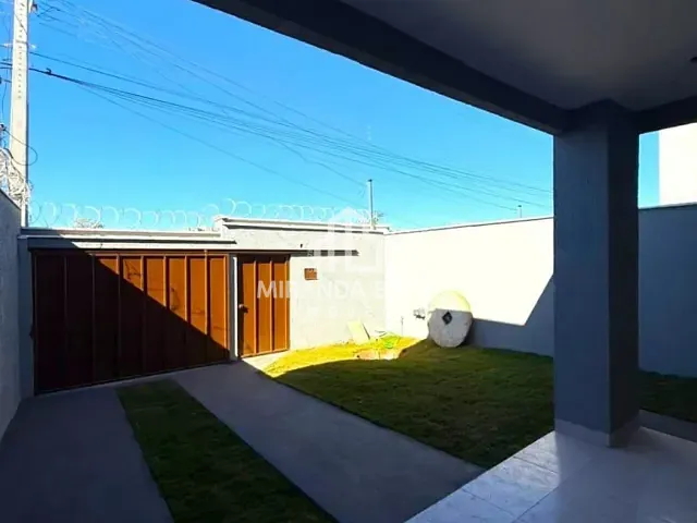 Casa 3 quartos e 2 banheiros, à venda, no bairro Setor Conde dos Arcos em Aparecida de Goiânia