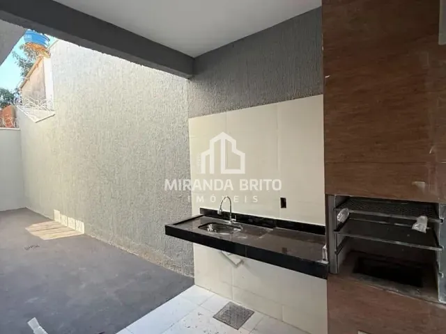 Casa 3 quartos e 2 banheiros, à venda, no bairro Setor Conde dos Arcos em Aparecida de Goiânia