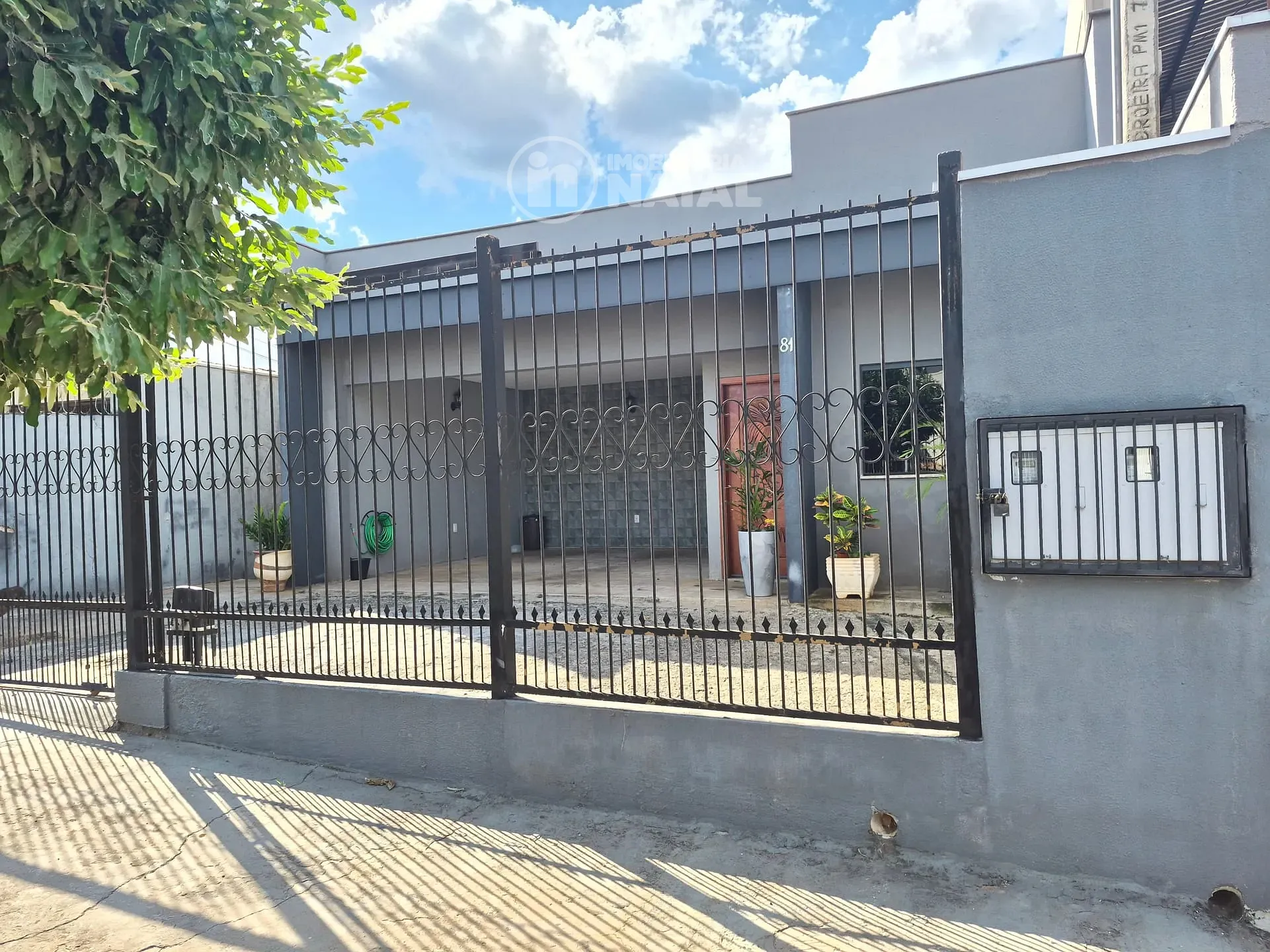 Casa, 2 quartos, 177 m² - Foto 1