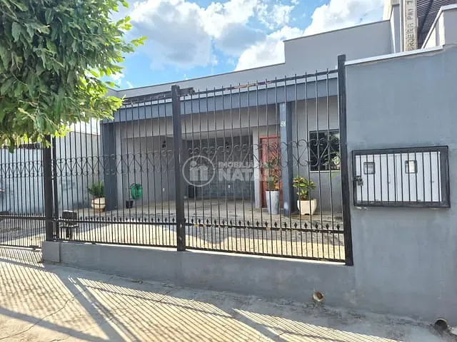 Casa 2 quartos e 2 banheiros, à venda, no bairro Shangri-lá B em Londrina
