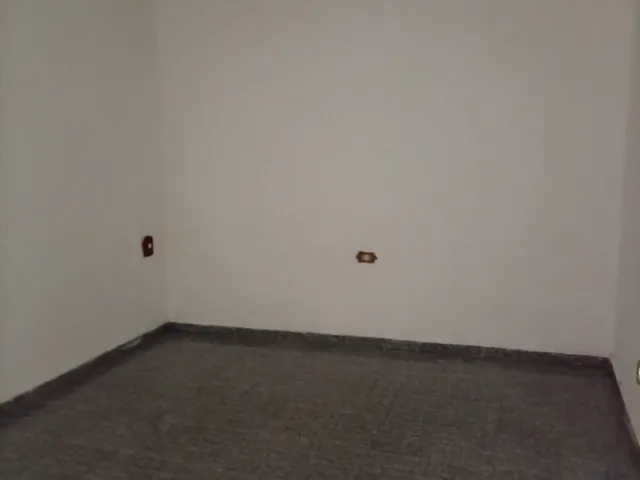 Casa 2 quartos e 1 banheiro, para alugar, no bairro Vila Celeste em São Paulo