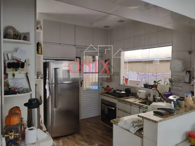 Casa com 150m² 3 quartos e 2 banheiros, à venda, no bairro Jundiapeba em Mogi das Cruzes