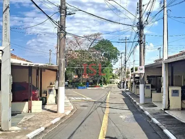 Casa 2 quartos e 2 banheiros, à venda, no bairro Vila Maria Eugênia em Campinas