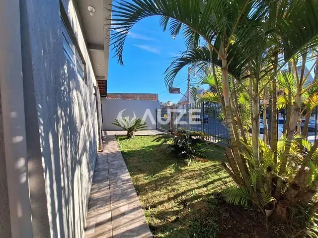 Casa com 121m², para alugar, no bairro Boa Vista em Curitiba