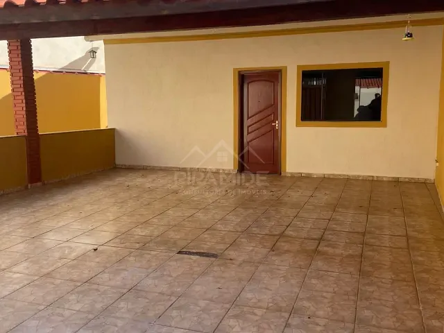 Casa 2 quartos e 1 banheiro, à venda, no bairro Nova Estância em Caconde