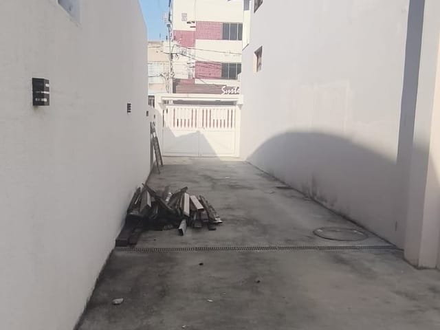 Casa 3 quartos e 3 banheiros, à venda, no bairro Recreio em Rio das Ostras