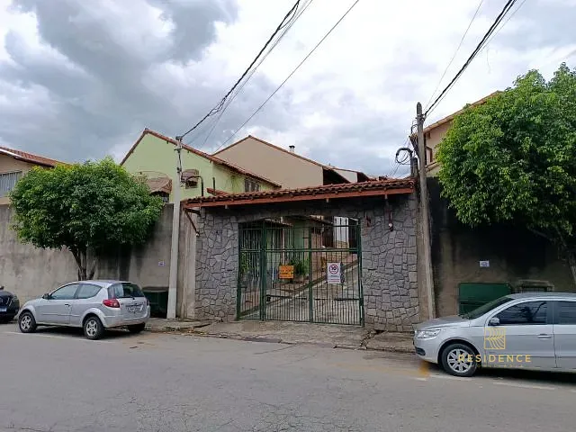 Casa 3 quartos e 2 banheiros, à venda, no bairro Retiro em Volta Redonda