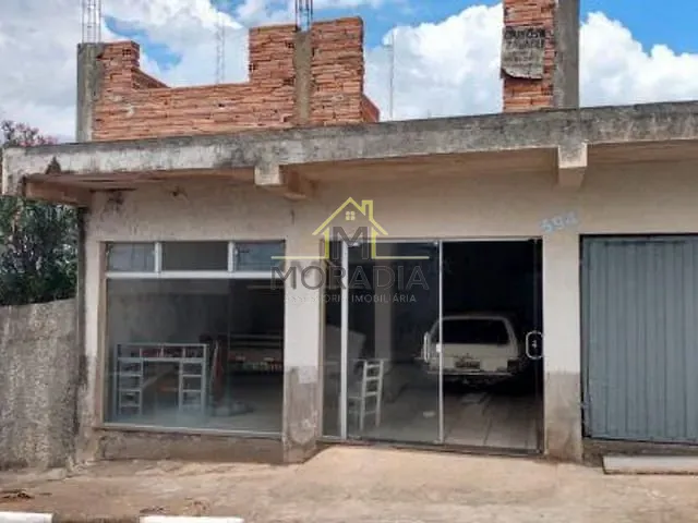 Casa com 220m² 2 quartos e 1 banheiro, à venda, no bairro Parque dos Municípios I em Guaxupé