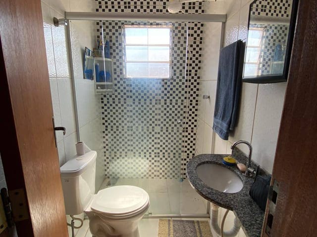 Casa com 180m² 2 quartos e 1 banheiro, à venda, no bairro Adeodato em Santa Luzia