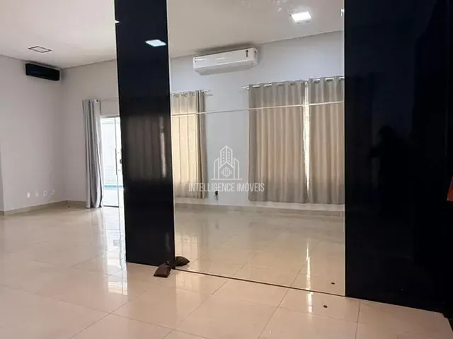 Casa 3 quartos e 3 banheiros, para alugar, no bairro Ribeirão do Lipa em Cuiabá