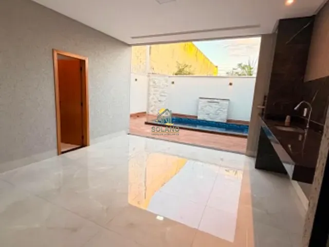 Casa com 245m² 3 quartos e 4 banheiros, à venda, no bairro Parque João Braz - Cidade Industrial em Goiânia