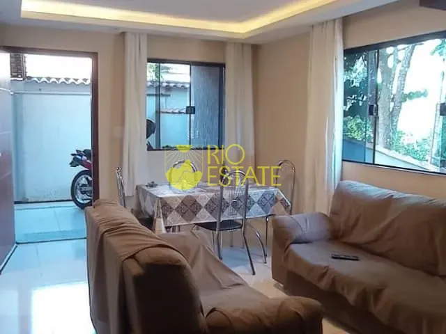 Casa com 218m² 3 quartos e 2 banheiros, à venda, no bairro Loteamento São Vicente em Barra Mansa